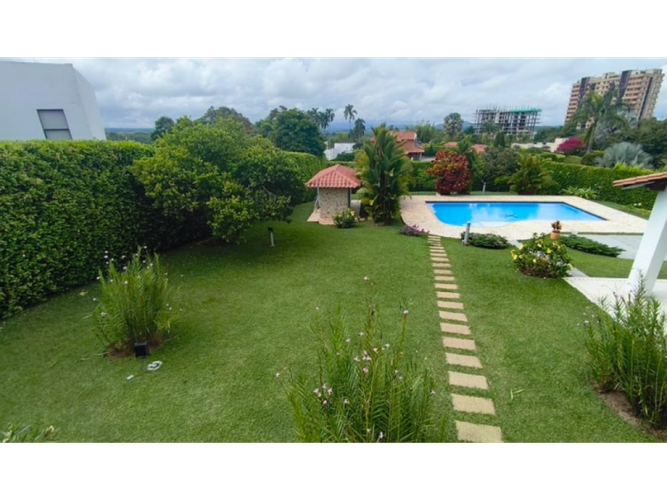 Casa de 4 alcobas en venta en Cerritos, Pereira, 786 m² · foto 6 de 24