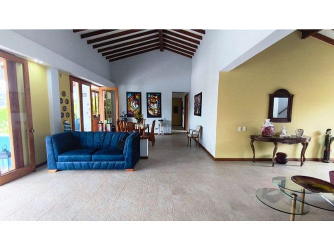 Casa de 4 alcobas en venta en Cerritos, Pereira, 786 m² · foto 10 de 24