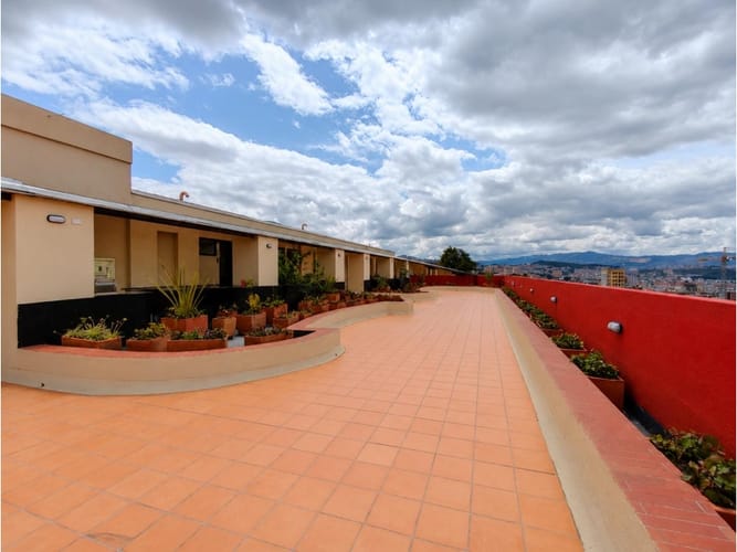 Apartaestudio en venta en La Candelaria, Bogotá, 30 m² · foto 6 de 10