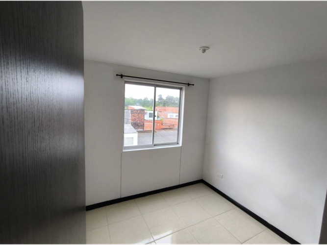 Apartamento de 3 alcobas en venta en Galicia, Pereira, 58 m² · foto 6 de 14