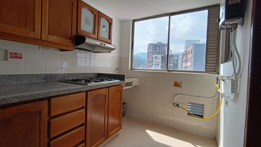 Apartamento de 3 alcobas en arriendo en Laureles, Medellín, 112 m² · foto 8 de 21