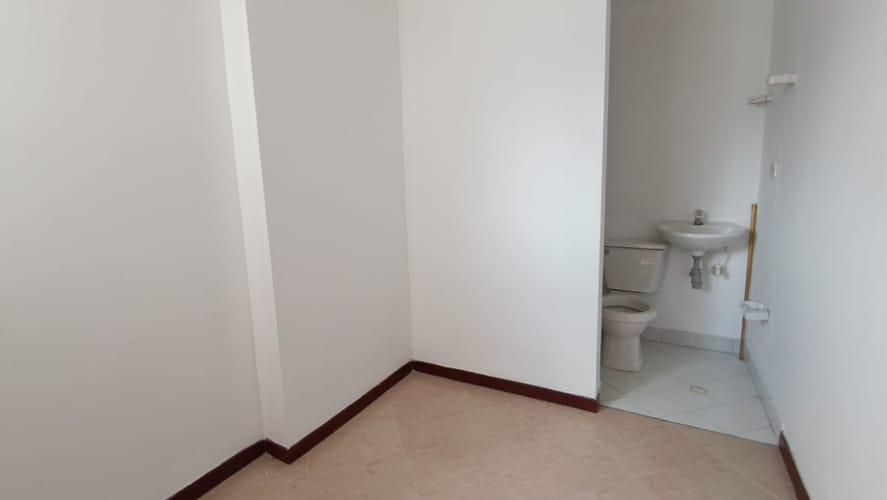 Apartamento de 3 alcobas en arriendo en Laureles, Medellín, 112 m² · foto 10 de 21