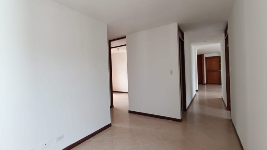 Apartamento de 3 alcobas en arriendo en Laureles, Medellín, 112 m² · foto 11 de 21