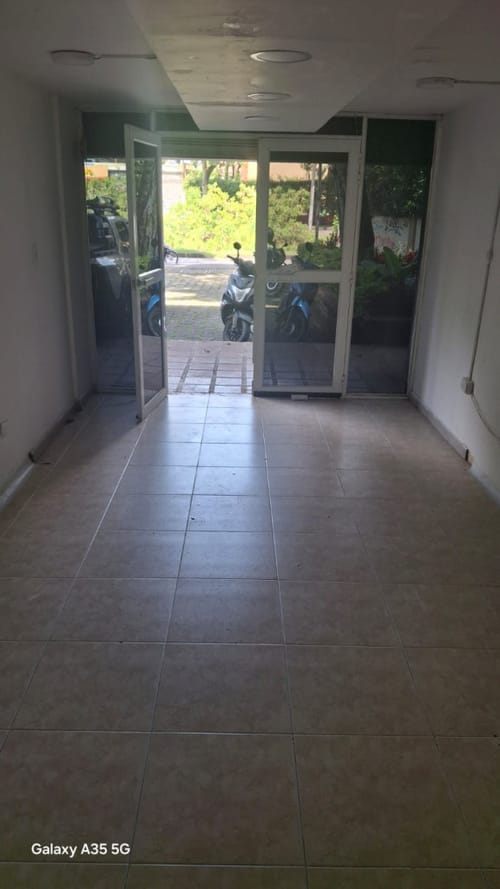 Local en arriendo en El Guabal, Cali, 80 m² · foto 3 de 8