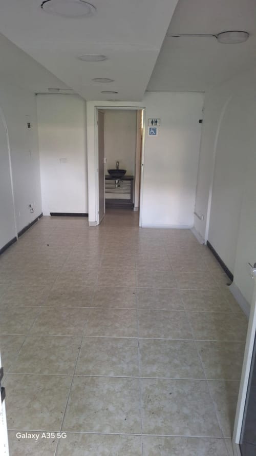 Local en arriendo en El Guabal, Cali, 80 m² · foto 4 de 8