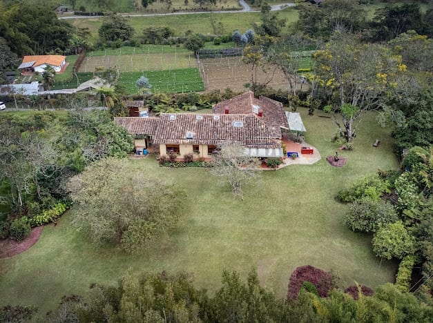 Casa de 5 alcobas en venta en Pontezuela, Rionegro, 300 m² · foto 13 de 23