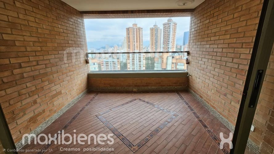 Apartamento de 4 alcobas en arriendo en Loma De Los Gonzalez, Medellín, 225 m² · foto 2 de 22