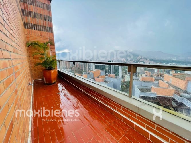 Apartamento de 4 alcobas en arriendo en Loma De Los Gonzalez, Medellín, 225 m² · foto 5 de 22