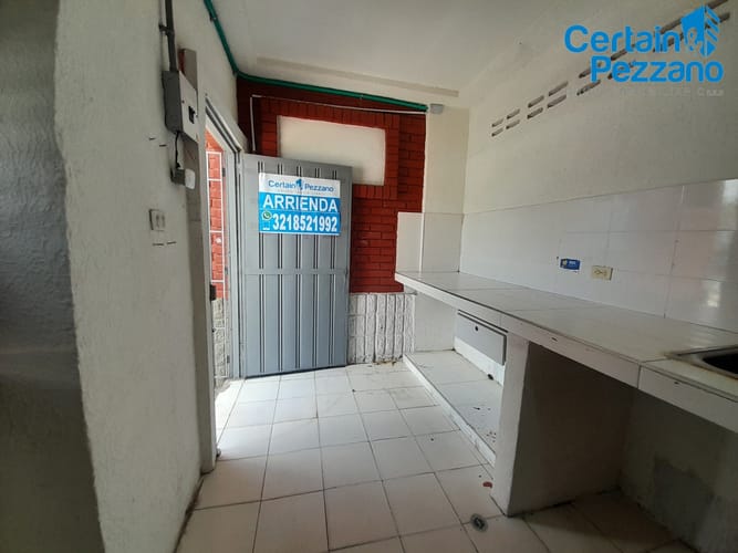 Local en arriendo en Altos De Riomar, Barranquilla, 11 m² · foto 12 de 18