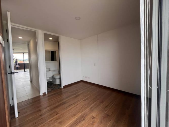 Apartamento de 3 alcobas en arriendo en Llano Grande, Rionegro, 97 m² · foto 13 de 17