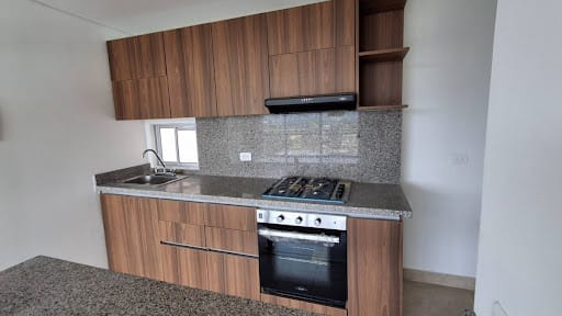Apartamento de 3 alcobas en arriendo en Rionegro, 73 m² · foto 2 de 15