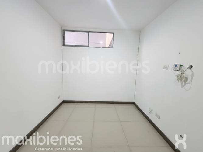 Apartamento de 3 alcobas en arriendo en Villa Carlota, Medellín, 103 m² · foto 4 de 23