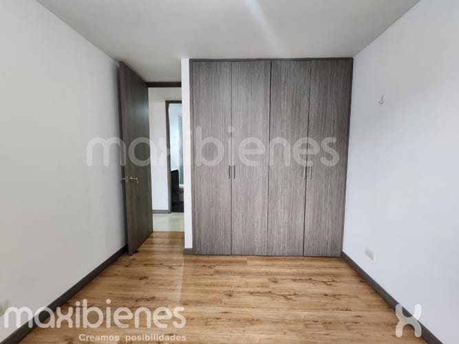 Apartamento de 3 alcobas en arriendo en Villa Carlota, Medellín, 103 m² · foto 19 de 23