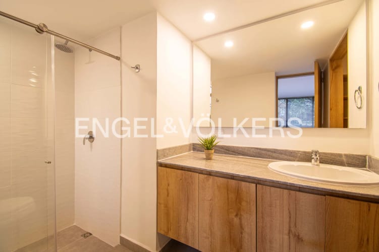 Apartamento de 3 alcobas en arriendo en San Lucas, Medellín, 190 m² · foto 11 de 15