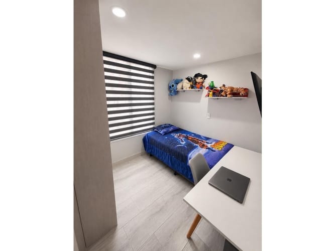 Apartamento de 3 alcobas en venta en Loma Del Indio, Medellín, 57 m² · foto 5 de 10