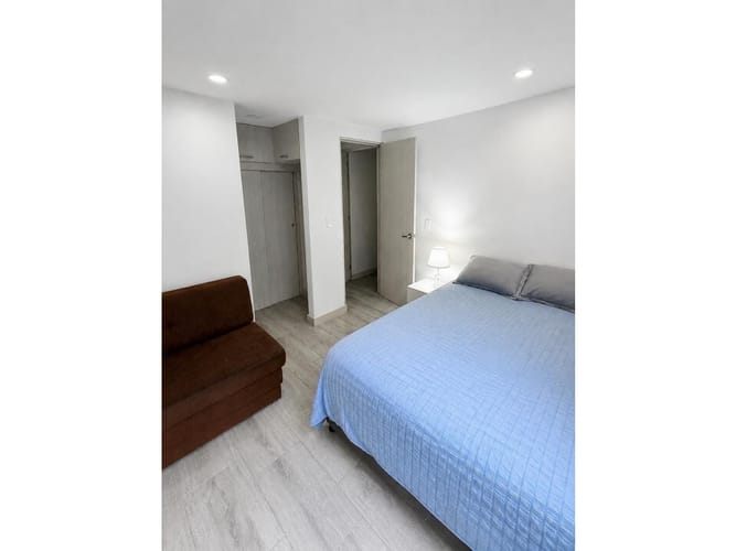 Apartamento de 3 alcobas en venta en Loma Del Indio, Medellín, 57 m² · foto 8 de 10