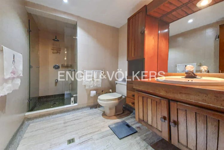Apartamento de 4 alcobas en venta en Santa Ana, Bogotá, 264 m² · foto 9 de 13