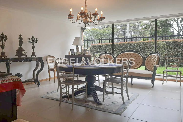 Apartamento de 4 alcobas en venta en Santa Ana, Bogotá, 264 m² · foto 2 de 13