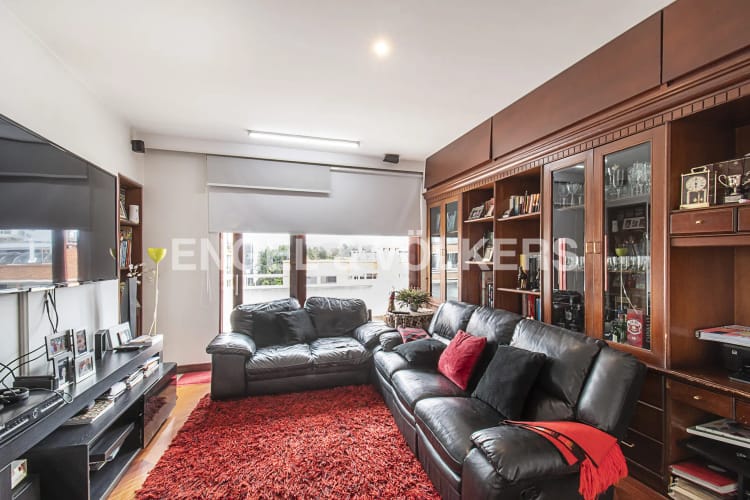 Apartamento en venta en Santa Barbara Central, Bogotá · foto 8 de 23