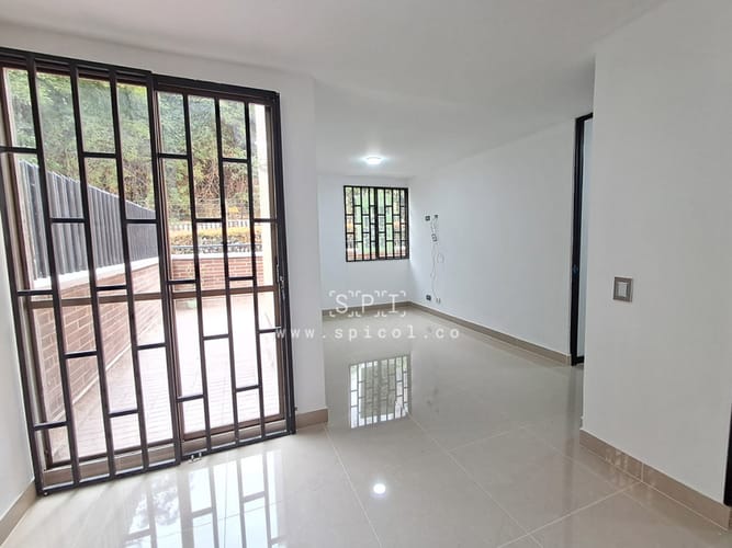 Apartamento de 2 alcobas en arriendo en El Poblado, Medellín, 100 m² · foto 8 de 17