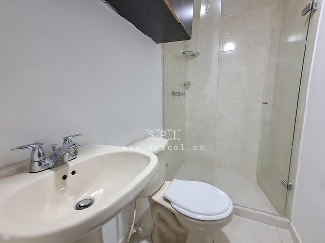Apartamento de 2 alcobas en arriendo en El Poblado, Medellín, 100 m² · foto 12 de 17
