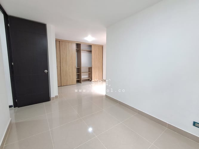 Apartamento de 2 alcobas en arriendo en El Poblado, Medellín, 100 m² · foto 14 de 17
