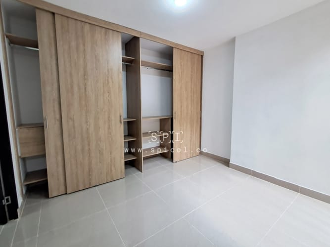 Apartamento de 2 alcobas en arriendo en El Poblado, Medellín, 100 m² · foto 15 de 17