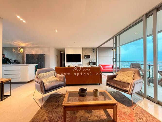 Apartamento de 3 alcobas en arriendo en El Tesoro, Medellín, 175 m² · foto 4 de 21