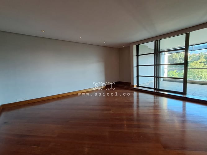 Apartamento de 2 alcobas en arriendo en El Castillo, Medellín, 180 m² · foto 11 de 24