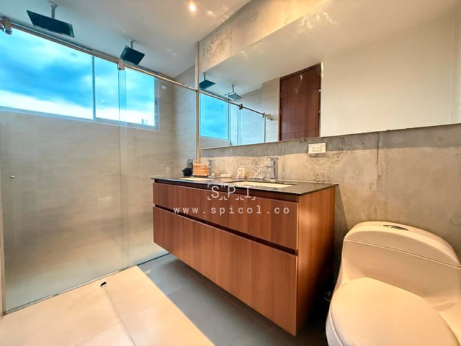 Apartamento de 3 alcobas en arriendo en El Tesoro, Medellín, 175 m² · foto 15 de 21