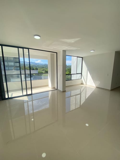 Apartamento de 3 alcobas en arriendo en Anillo Vial, Floridablanca, 97 m² · foto 3 de 24