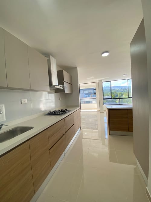 Apartamento de 3 alcobas en arriendo en Anillo Vial, Floridablanca, 97 m² · foto 5 de 24