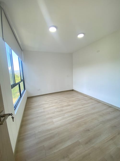 Apartamento de 3 alcobas en arriendo en Anillo Vial, Floridablanca, 97 m² · foto 16 de 24