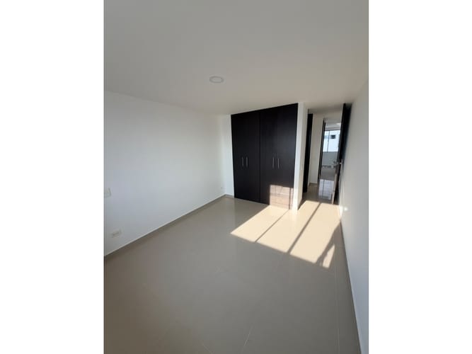 Apartamento de 3 alcobas en venta en San Alonso, Bucaramanga, 86 m² · foto 8 de 15
