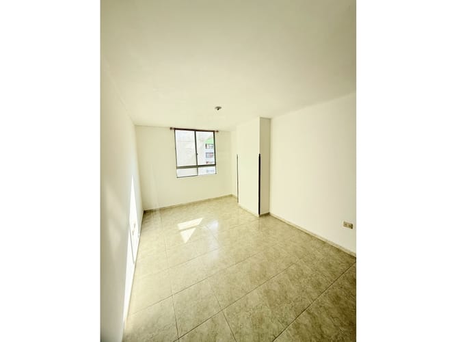 Apartamento de 2 alcobas en venta en Centro, Bucaramanga, 68 m² · foto 5 de 11