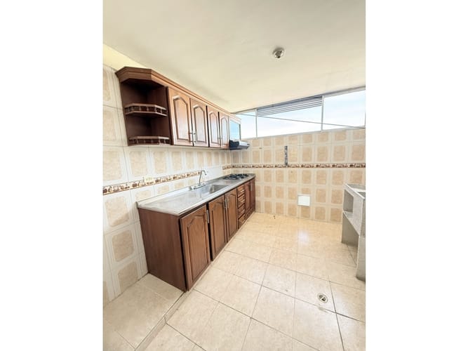 Apartamento de 2 alcobas en venta en Centro, Bucaramanga, 68 m² · foto 7 de 11