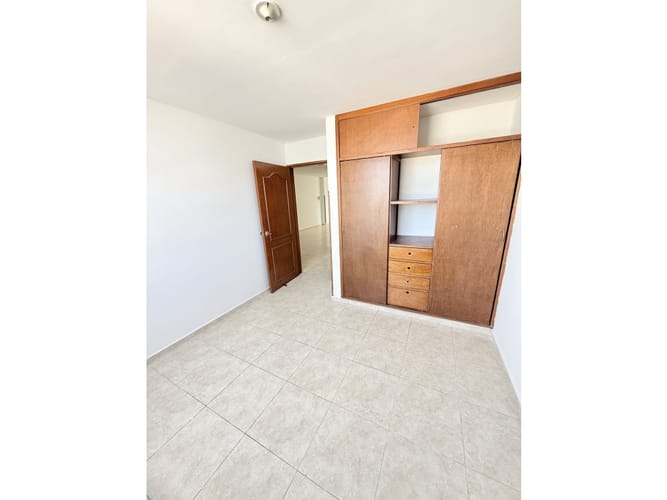 Apartamento de 2 alcobas en venta en Centro, Bucaramanga, 68 m² · foto 9 de 11