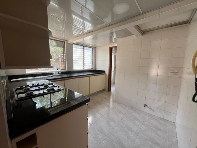 Apartamento de 3 alcobas en venta en Casa Blanca Suba, Bogotá, 81 m² · foto 3 de 18