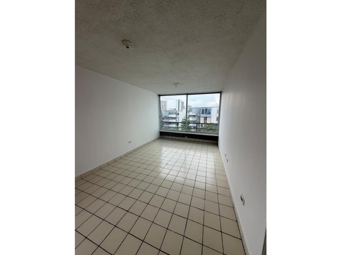 Apartamento de 3 alcobas en venta en Granjas De Provenza, Bucaramanga, 65 m² · foto 3 de 14