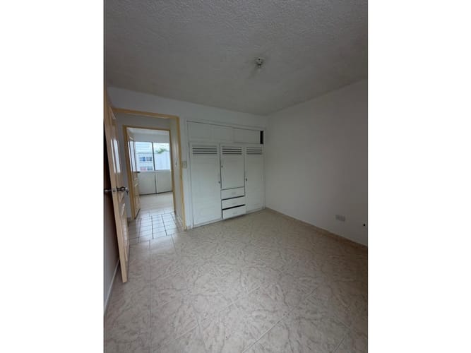 Apartamento de 3 alcobas en venta en Granjas De Provenza, Bucaramanga, 65 m² · foto 7 de 14