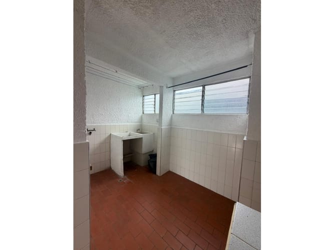 Apartamento de 3 alcobas en venta en Granjas De Provenza, Bucaramanga, 65 m² · foto 12 de 14