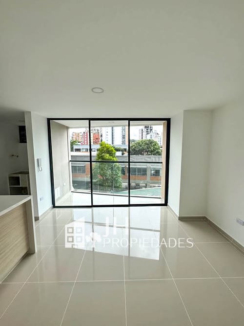 Apartamento de 2 alcobas en venta en La Aurora, Bucaramanga, 66 m² · foto 4 de 13