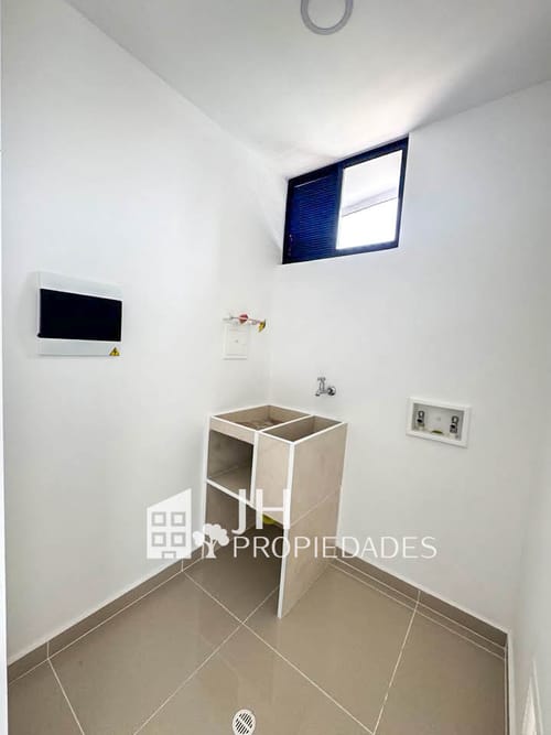 Apartamento de 2 alcobas en venta en La Aurora, Bucaramanga, 66 m² · foto 5 de 13