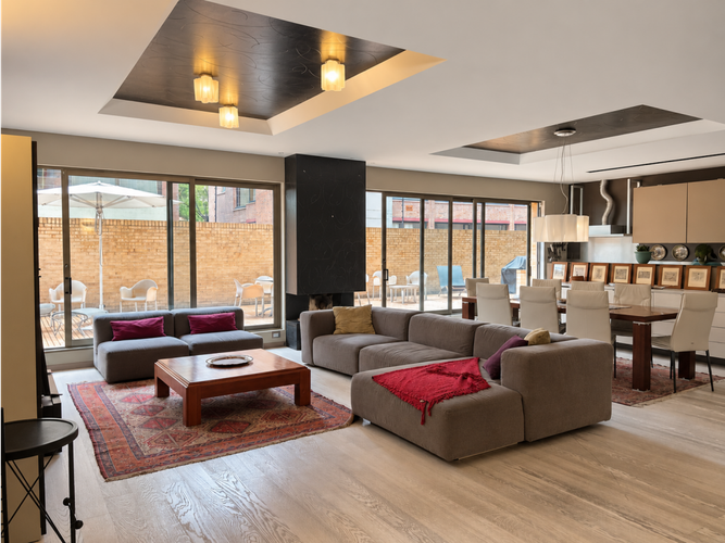 Apartamento de 3 alcobas en arriendo en La Cabrera, Bogotá, 202 m² · foto 2 de 10