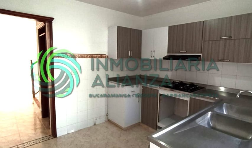 Casa de 4 alcobas en venta en Palmeras Del Cacique, Bucaramanga, 160 m² · foto 14 de 24