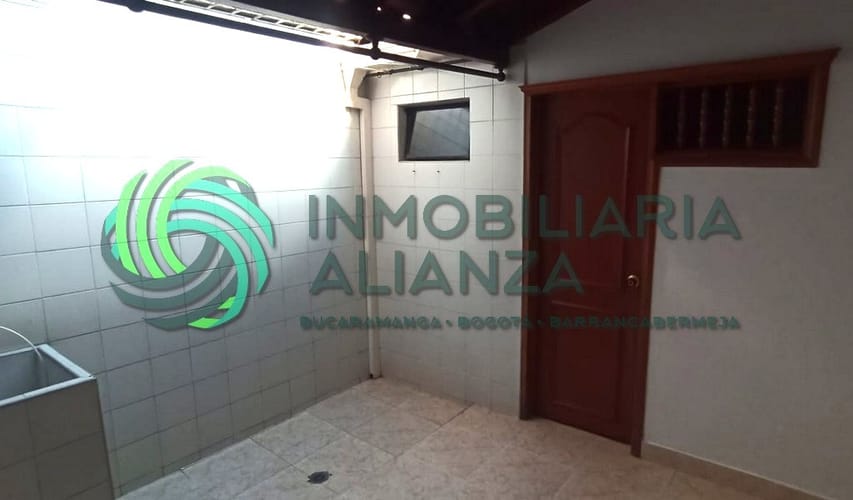 Casa de 4 alcobas en venta en Palmeras Del Cacique, Bucaramanga, 160 m² · foto 15 de 24