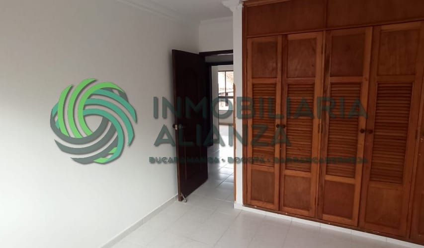 Casa de 4 alcobas en venta en Palmeras Del Cacique, Bucaramanga, 160 m² · foto 17 de 24
