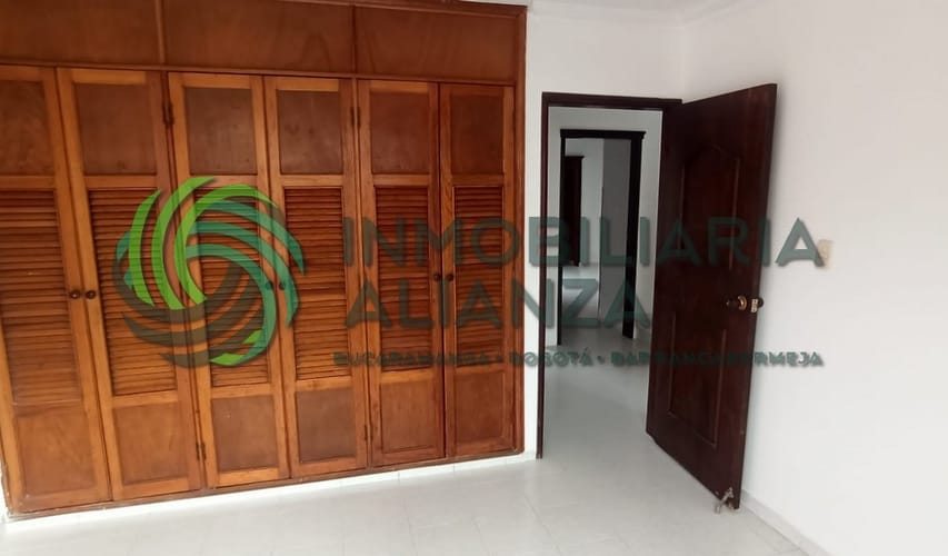 Casa de 4 alcobas en venta en Palmeras Del Cacique, Bucaramanga, 160 m² · foto 19 de 24