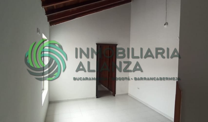 Casa de 4 alcobas en venta en Palmeras Del Cacique, Bucaramanga, 160 m² · foto 21 de 24