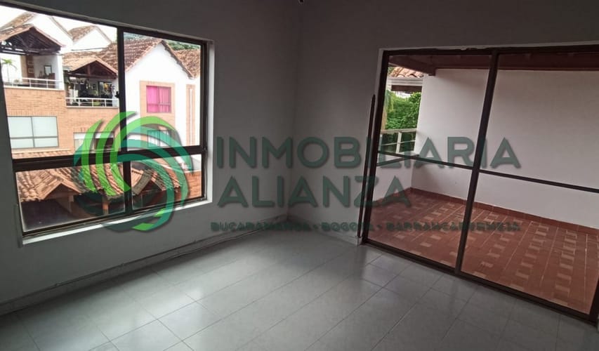 Casa de 4 alcobas en venta en Palmeras Del Cacique, Bucaramanga, 160 m² · foto 23 de 24